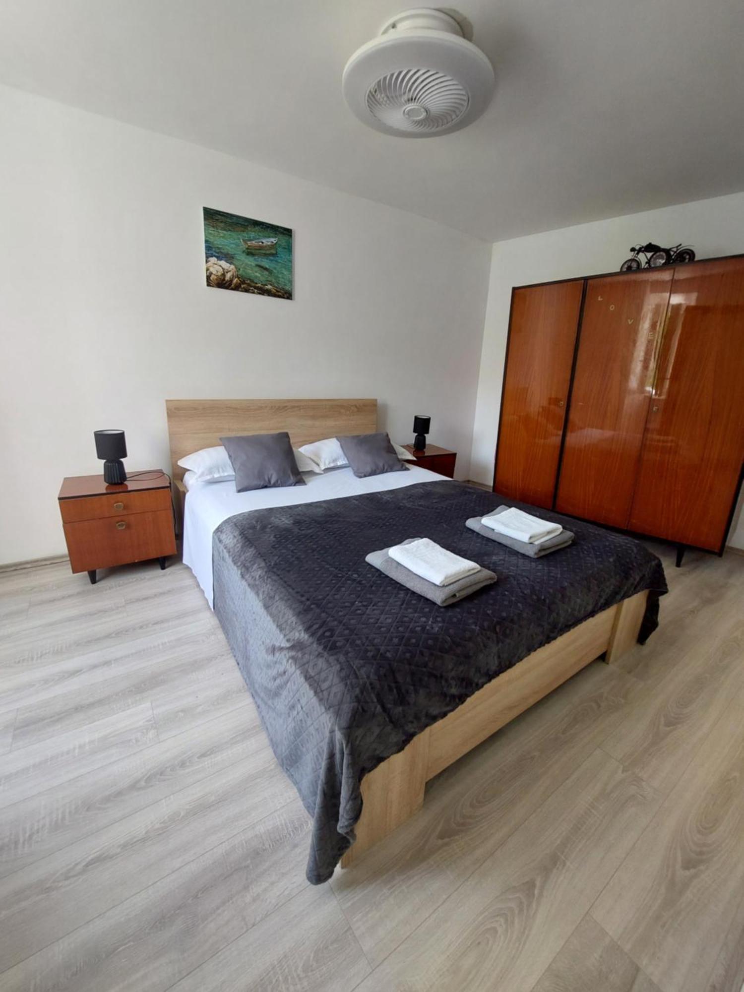 Ivka Apartman *